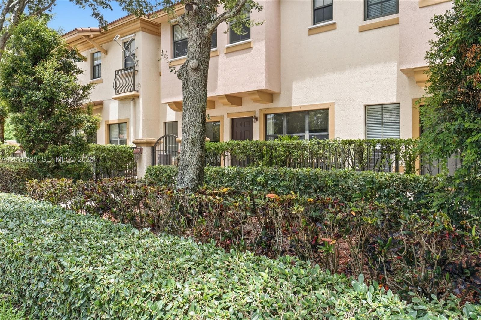 4758 Cypress St, Coconut Creek, FL 33073 photo 4