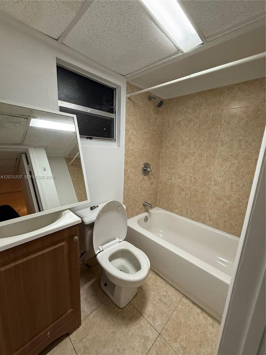700 SW 8 Ave # 22A, Hallandale Beach, FL 33009 photo 5