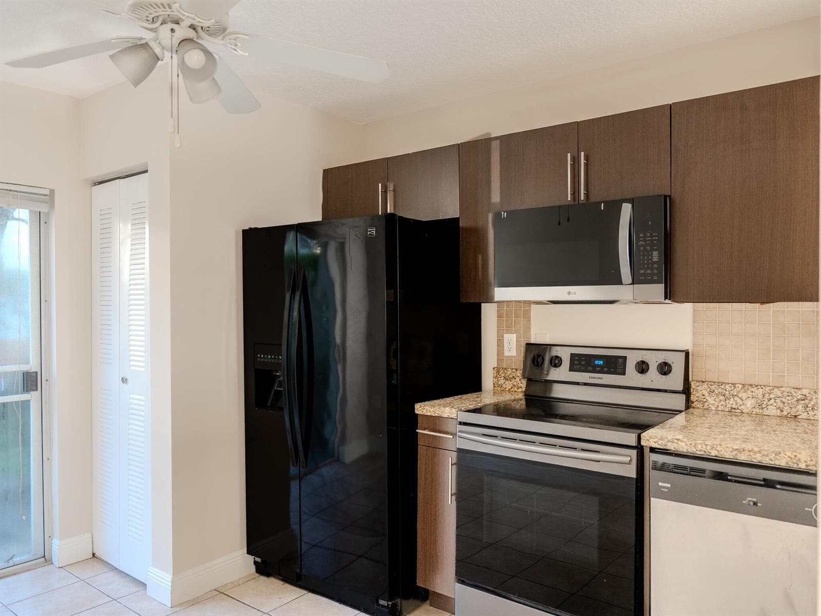 4785 SW 62ND Avenue # 102, Davie, FL 33314 photo 2