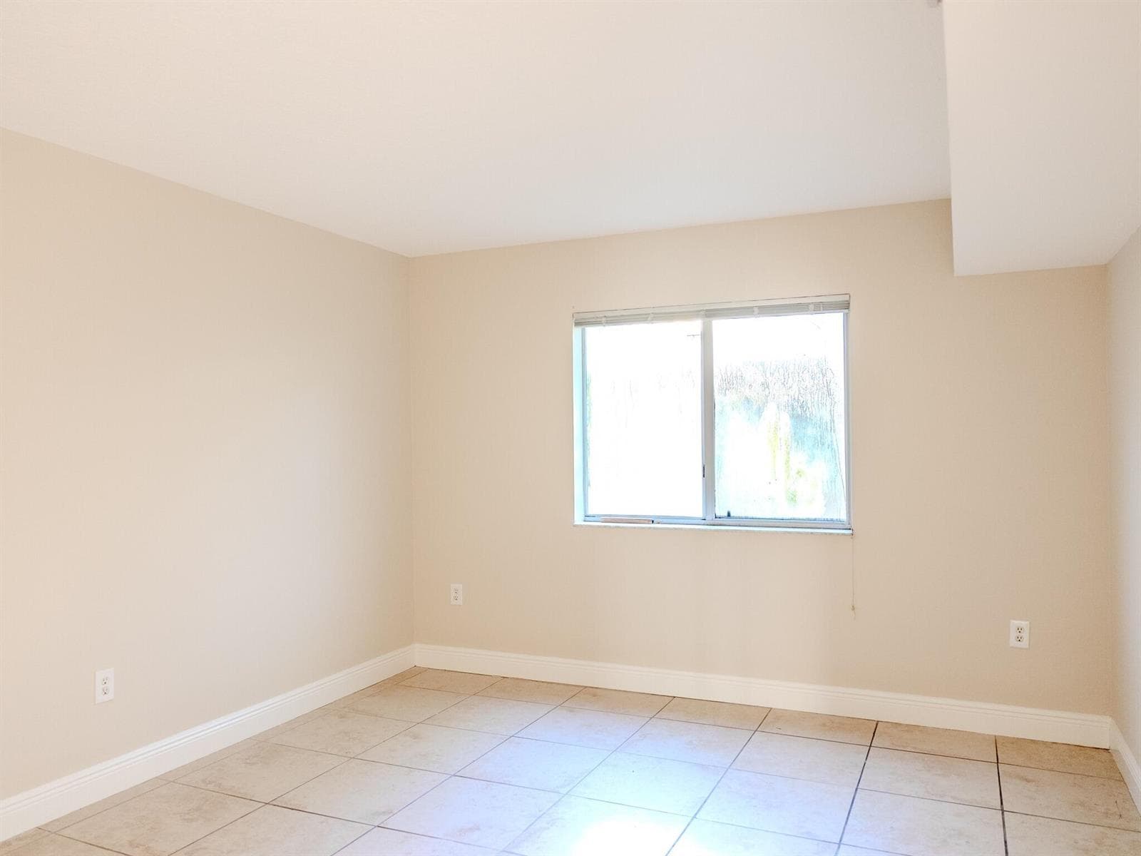 4785 SW 62ND Avenue # 102, Davie, FL 33314 photo 5