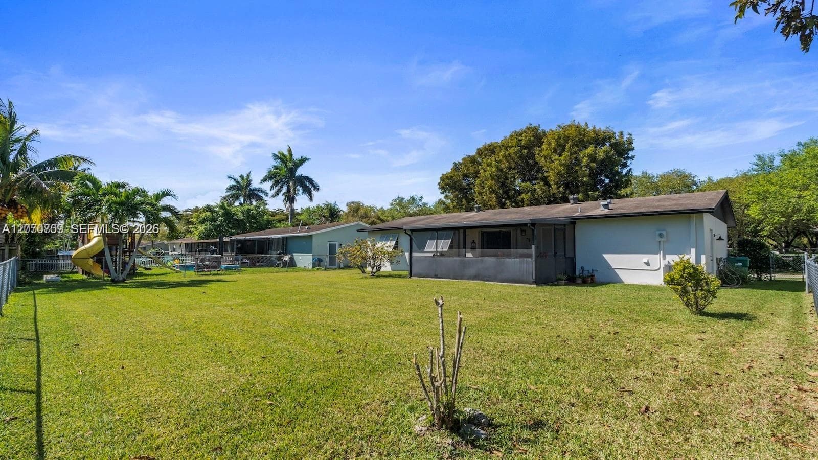 18225 SW 94th Ave, Palmetto Bay, FL 33157 photo 3