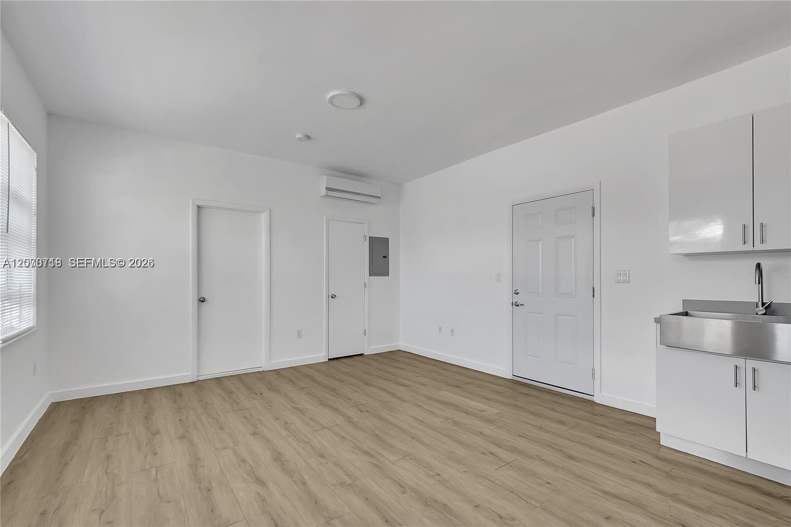 402 NW 12th Ave # 207, Miami, FL 33128 photo 2