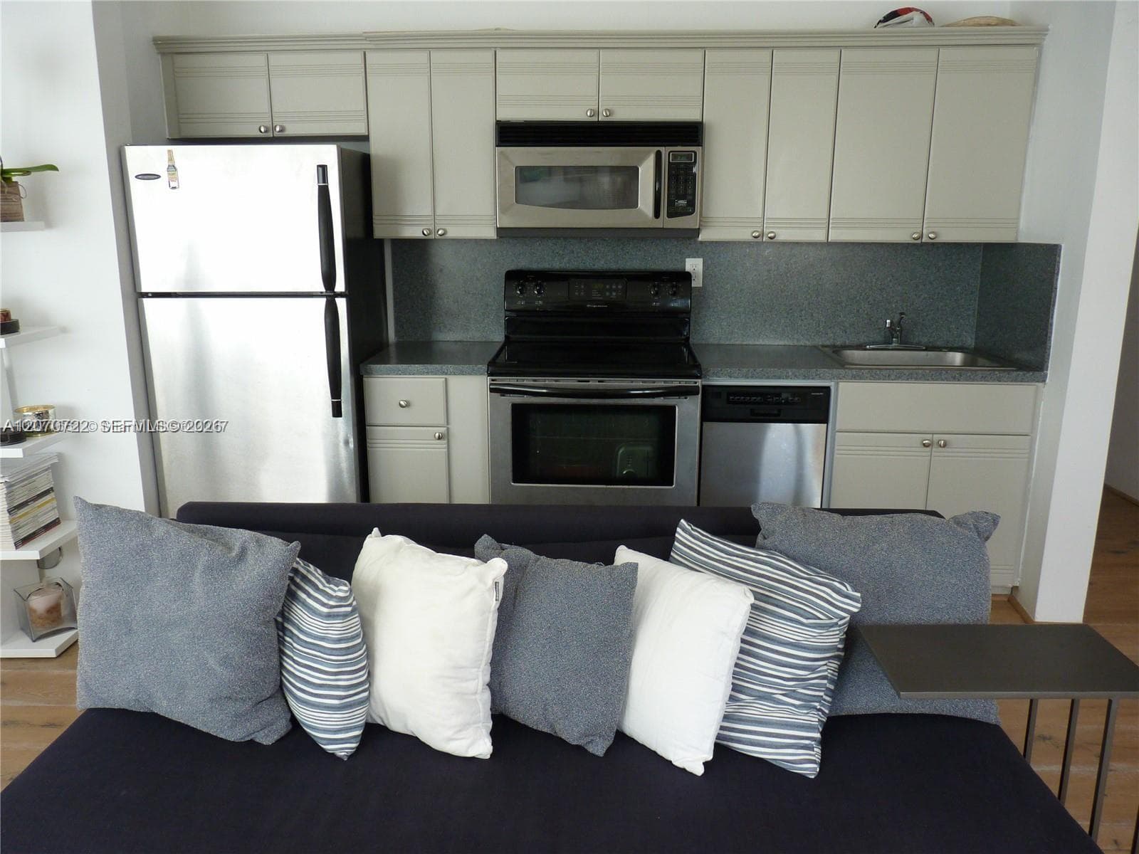 820 Euclid Ave # 204, Miami Beach, FL 33139 photo 5