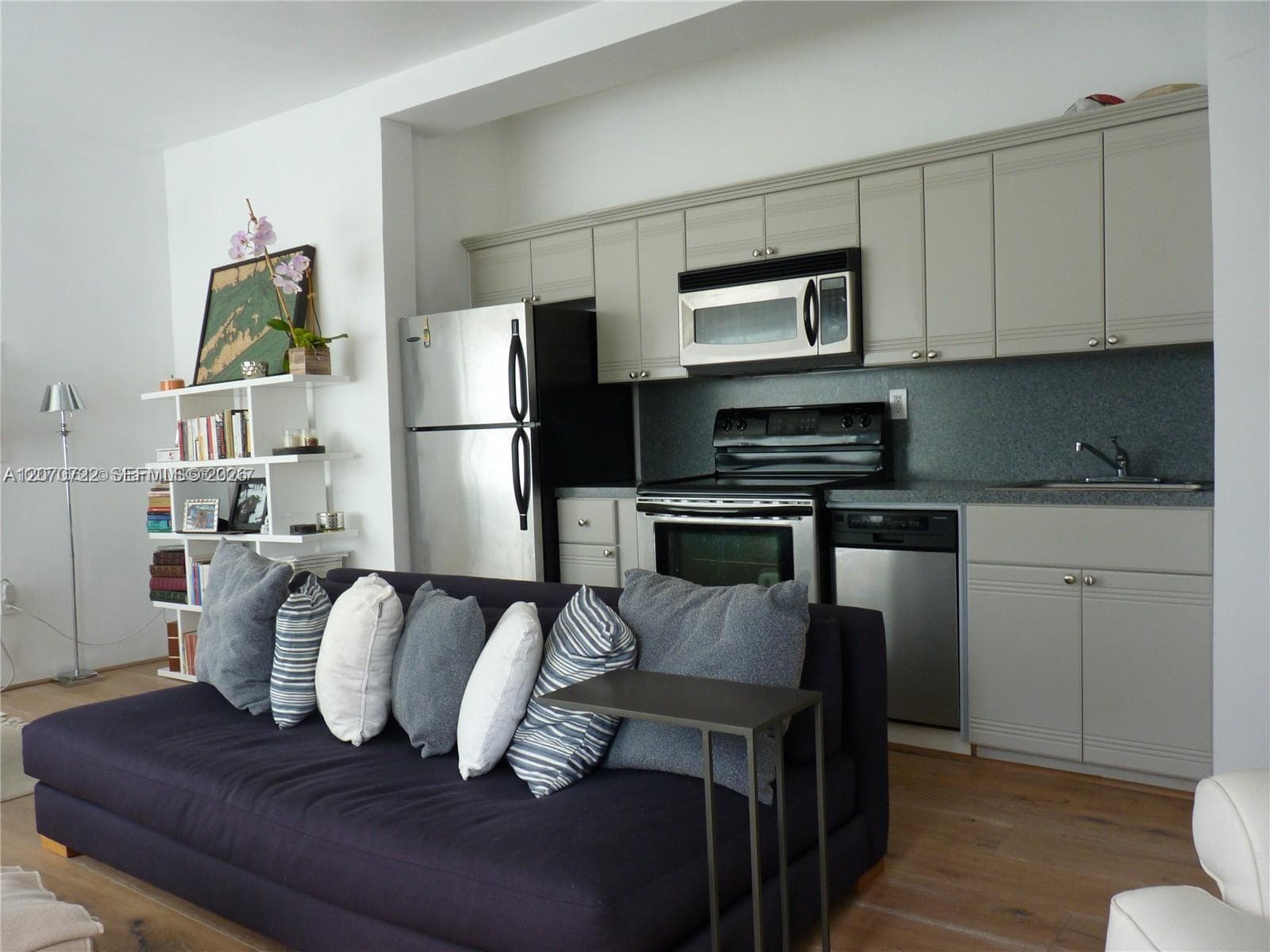 820 Euclid Ave # 204, Miami Beach, FL 33139 photo 4