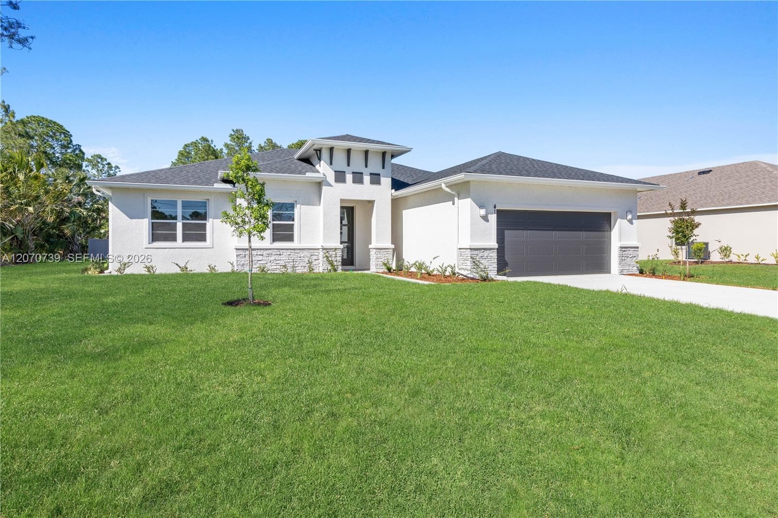 412 VANGUARD ST SE, Palm Bay, FL 32909
