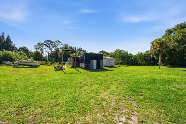 8698 63RD Avenue, Vero Beach, FL 32967 photo 4