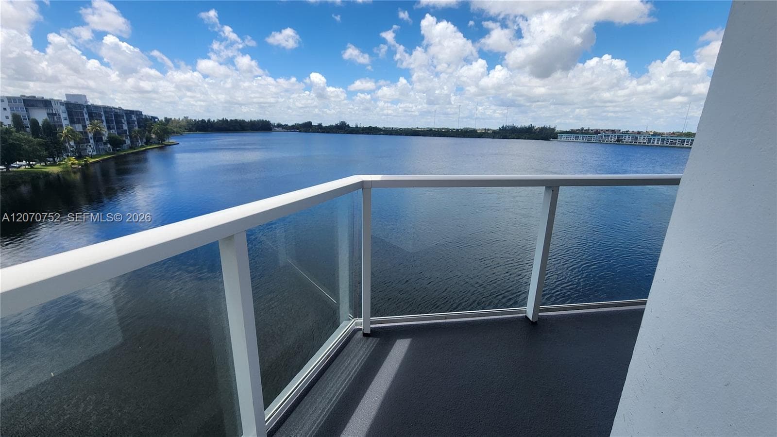 1301 NE Miami Gardens Dr # 505W, Miami, FL 33179 photo 3