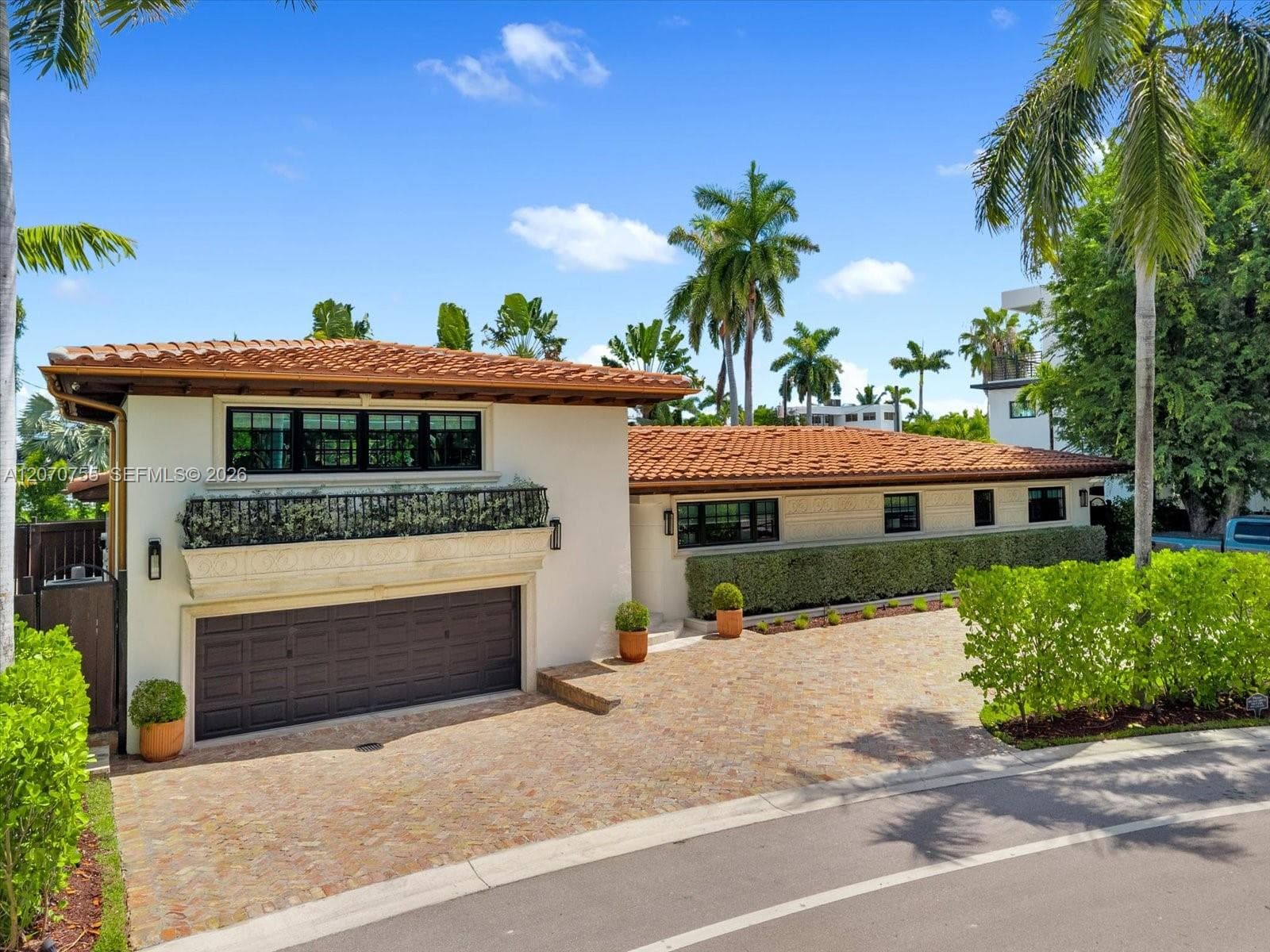 287 Palm Ave, Miami Beach, FL 33139 photo 2