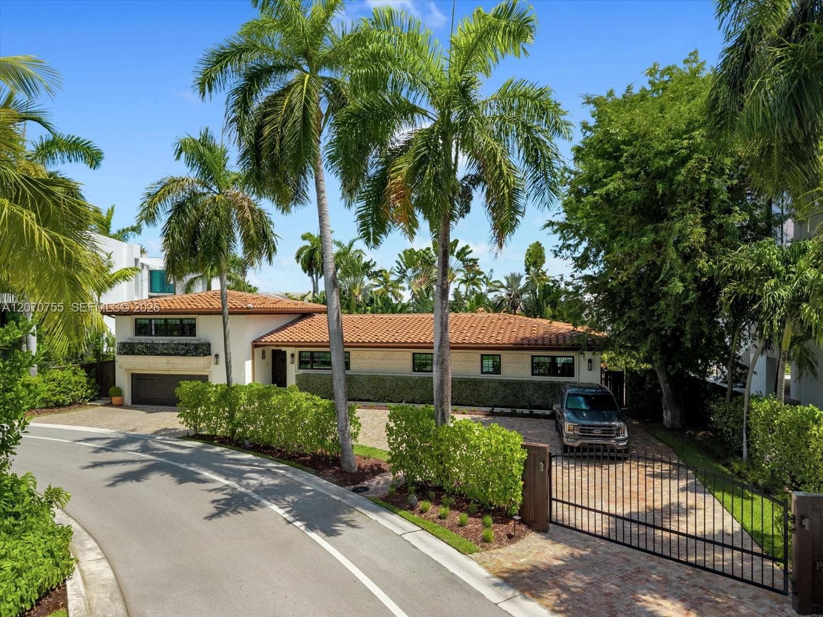287 Palm Ave, Miami Beach, FL 33139 photo 3
