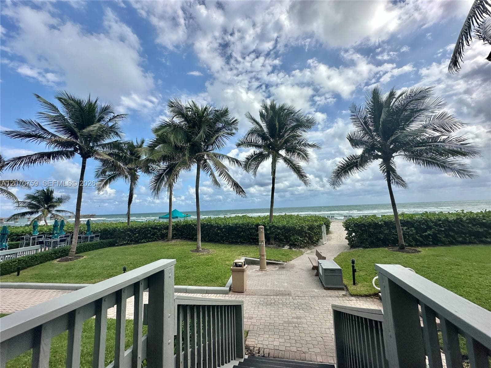 16425 E Collins Ave # 1215, Sunny Isles Beach, FL 33160