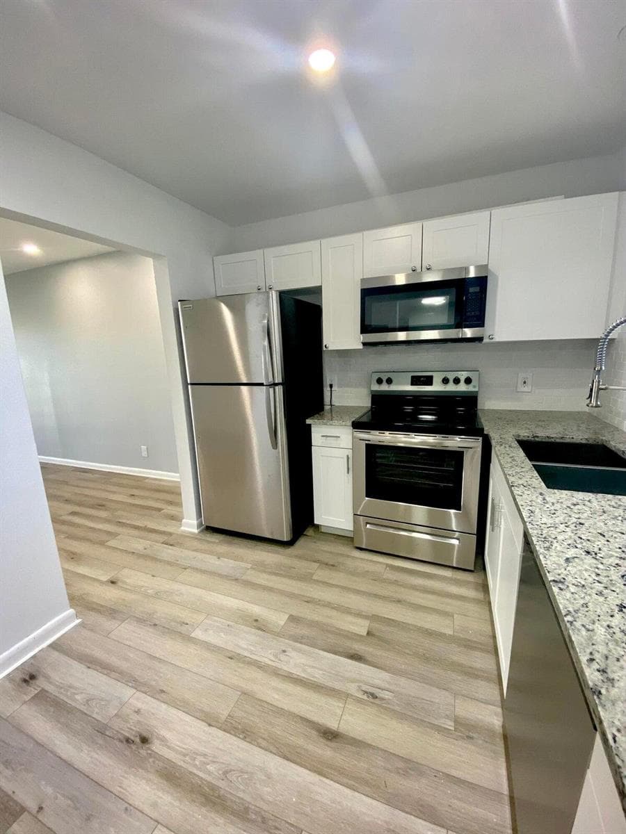 200 WATERWAY Drive S # 208, Lantana, FL 33462 photo 3