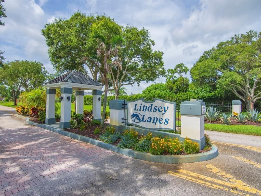 4815 47TH Court, Vero Beach, FL 32967 photo 2