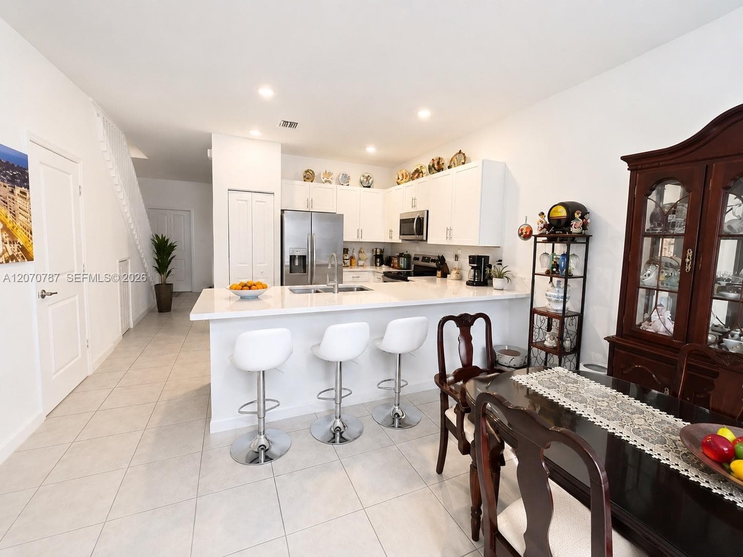 18324 SW 148th RD, Miami, FL 33187 photo 5