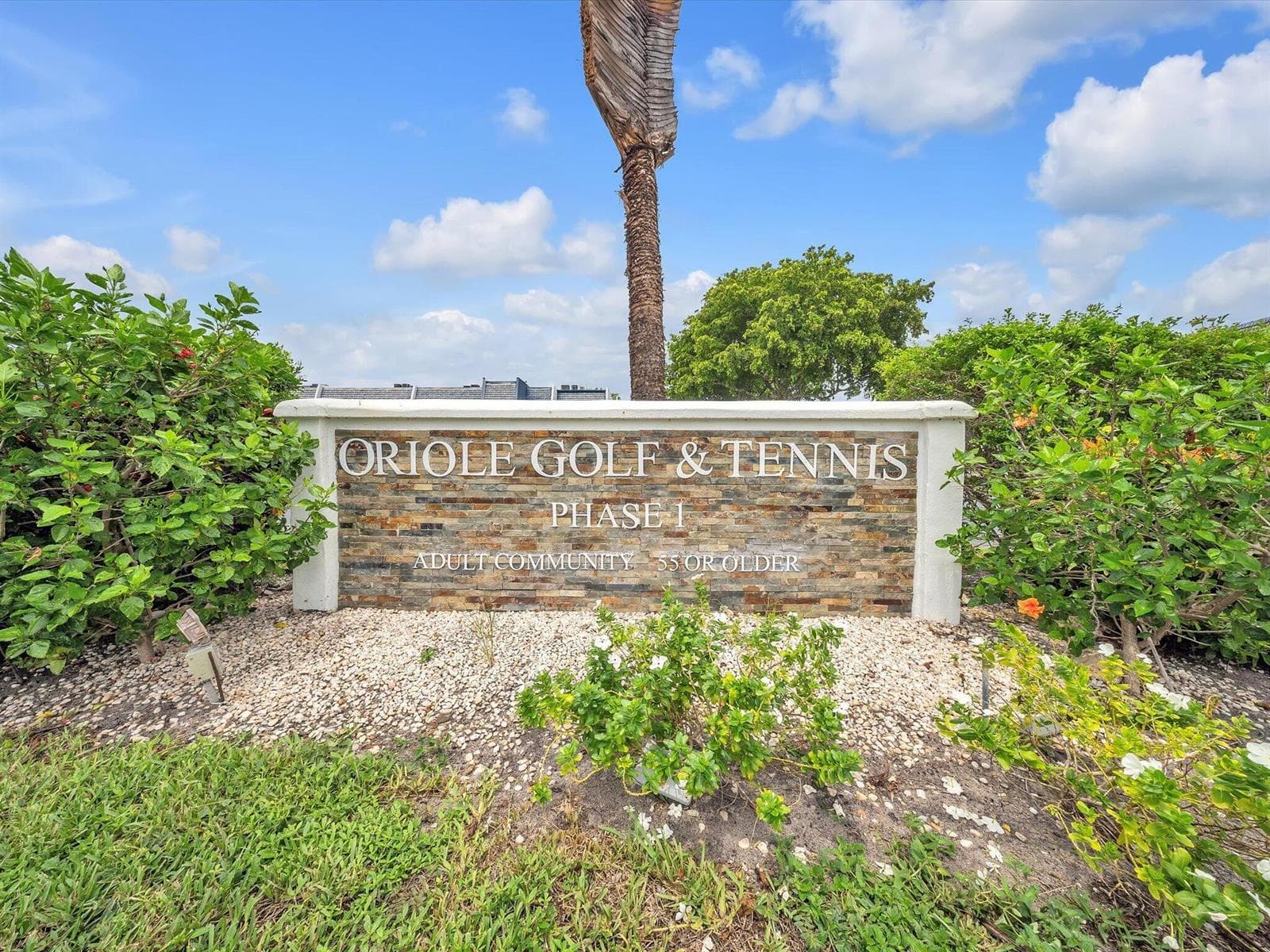 7807 GOLF CIR Drive # 105, Margate, FL 33063