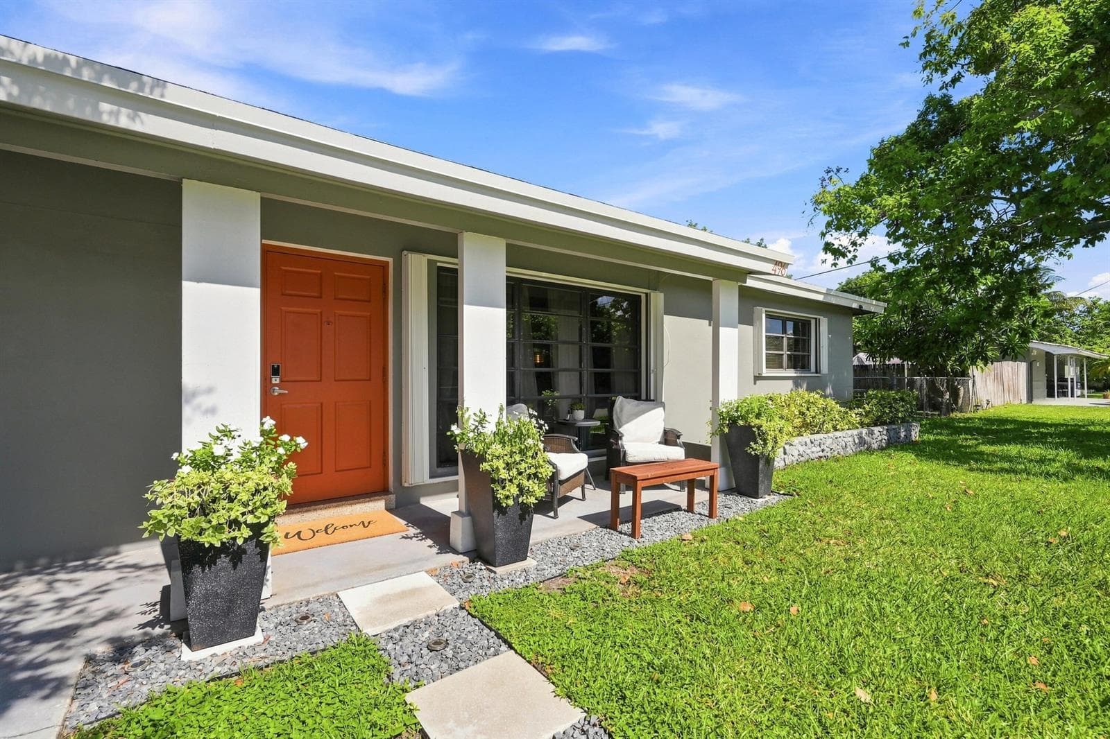 496 NW 47TH Court, Oakland Park, FL 33309 photo 2