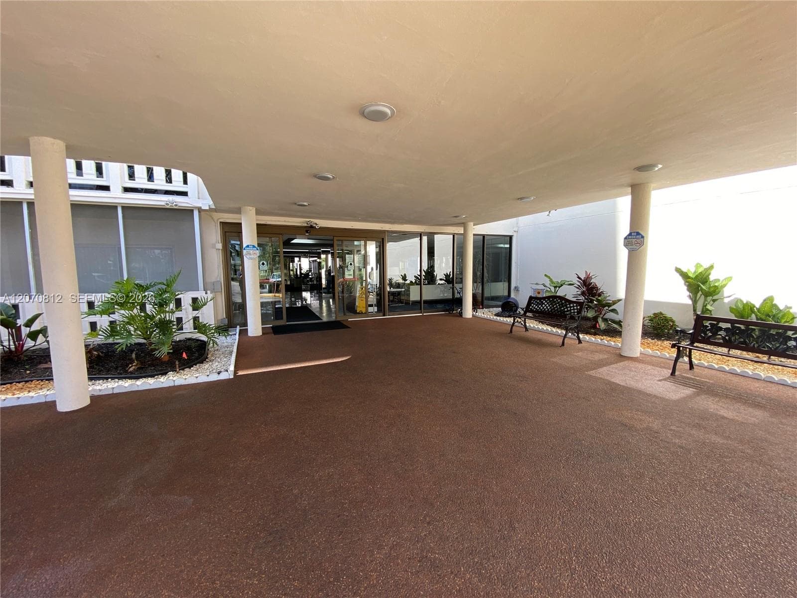 4330 Hillcrest Dr # 1009, Hollywood, FL 33021 photo 3