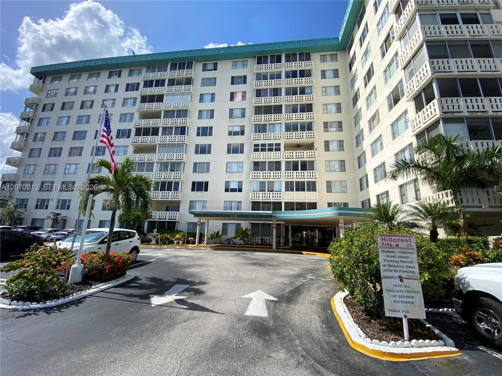 4330 Hillcrest Dr # 1009, Hollywood, FL 33021