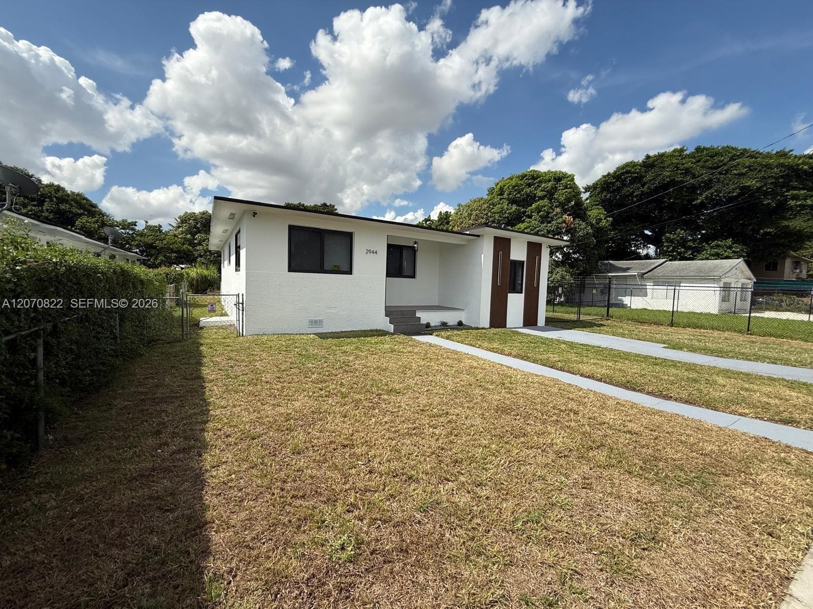 2944 NW 61st St, Miami, FL 33142 photo 3