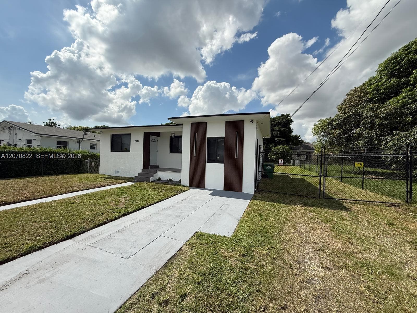 2944 NW 61st St, Miami, FL 33142 photo 4