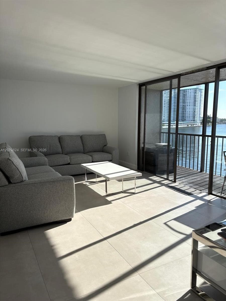 17600 N Bay Rd # N403, Sunny Isles Beach, FL 33160 photo 3