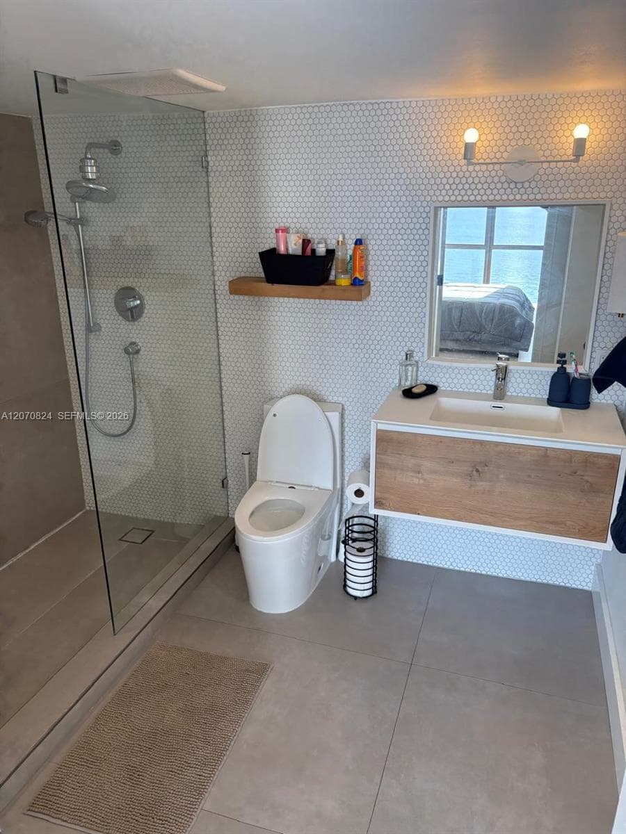 17600 N Bay Rd # N403, Sunny Isles Beach, FL 33160 photo 5