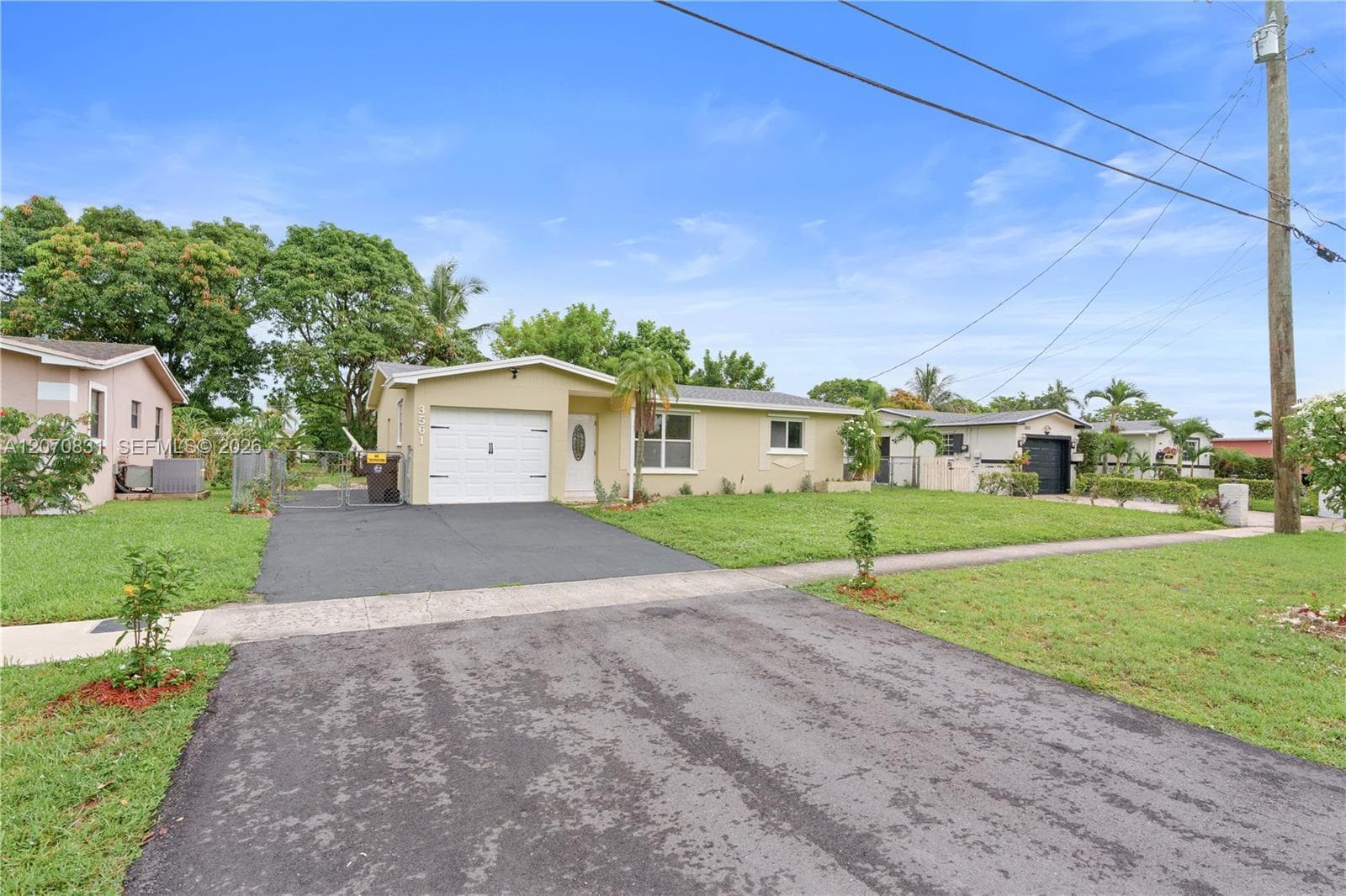 3561 NW 41st St, Lauderdale Lakes, FL 33309 photo 3