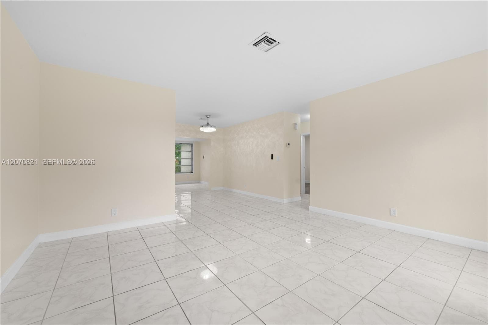 3561 NW 41st St, Lauderdale Lakes, FL 33309 photo 4