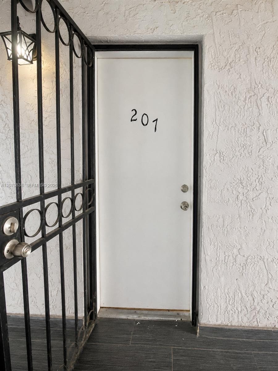 777 SW 9th Ave # 207, Miami, FL 33130 photo 2