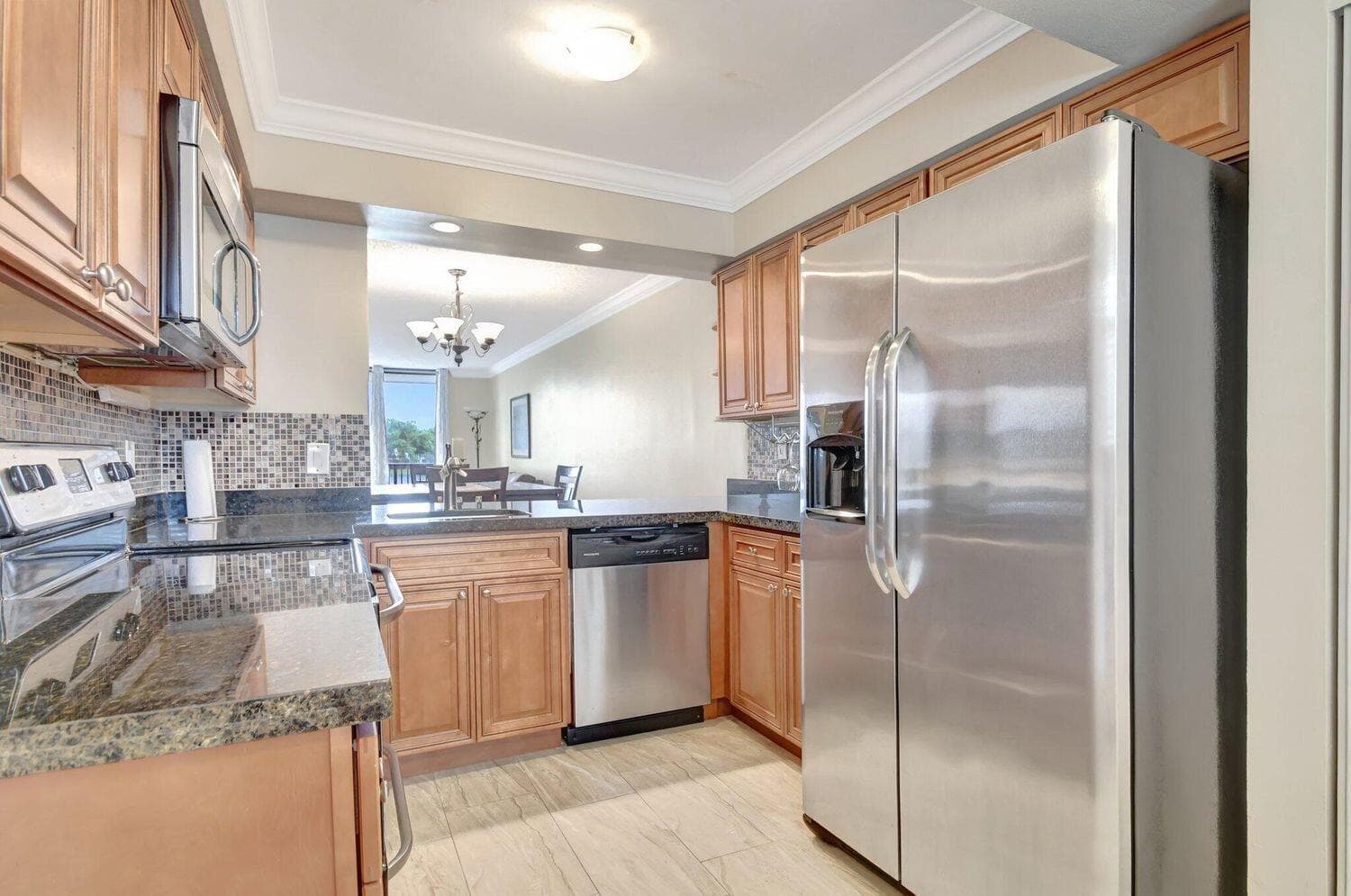1266 S MILITARY Trail # 525, Deerfield Beach, FL 33442 photo 4
