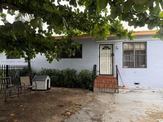 1060 NW 116th St # 1, Miami, FL 33168
