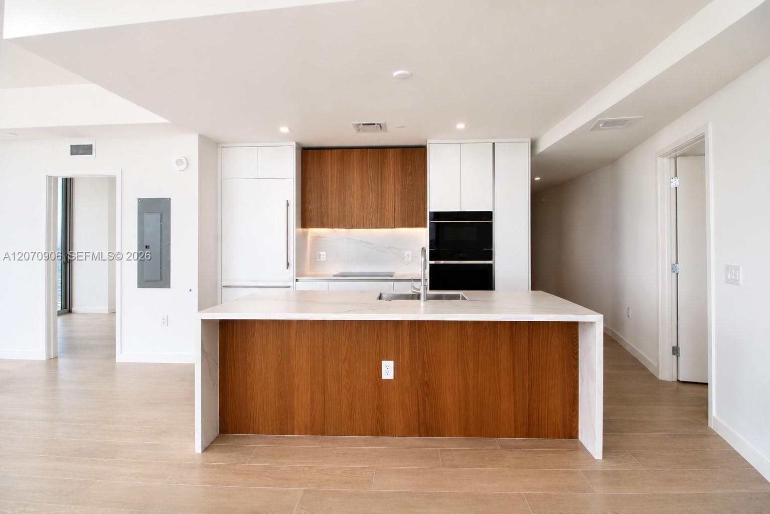 1400 Biscayne Blvd # 3401, Miami, FL 33132 photo 5