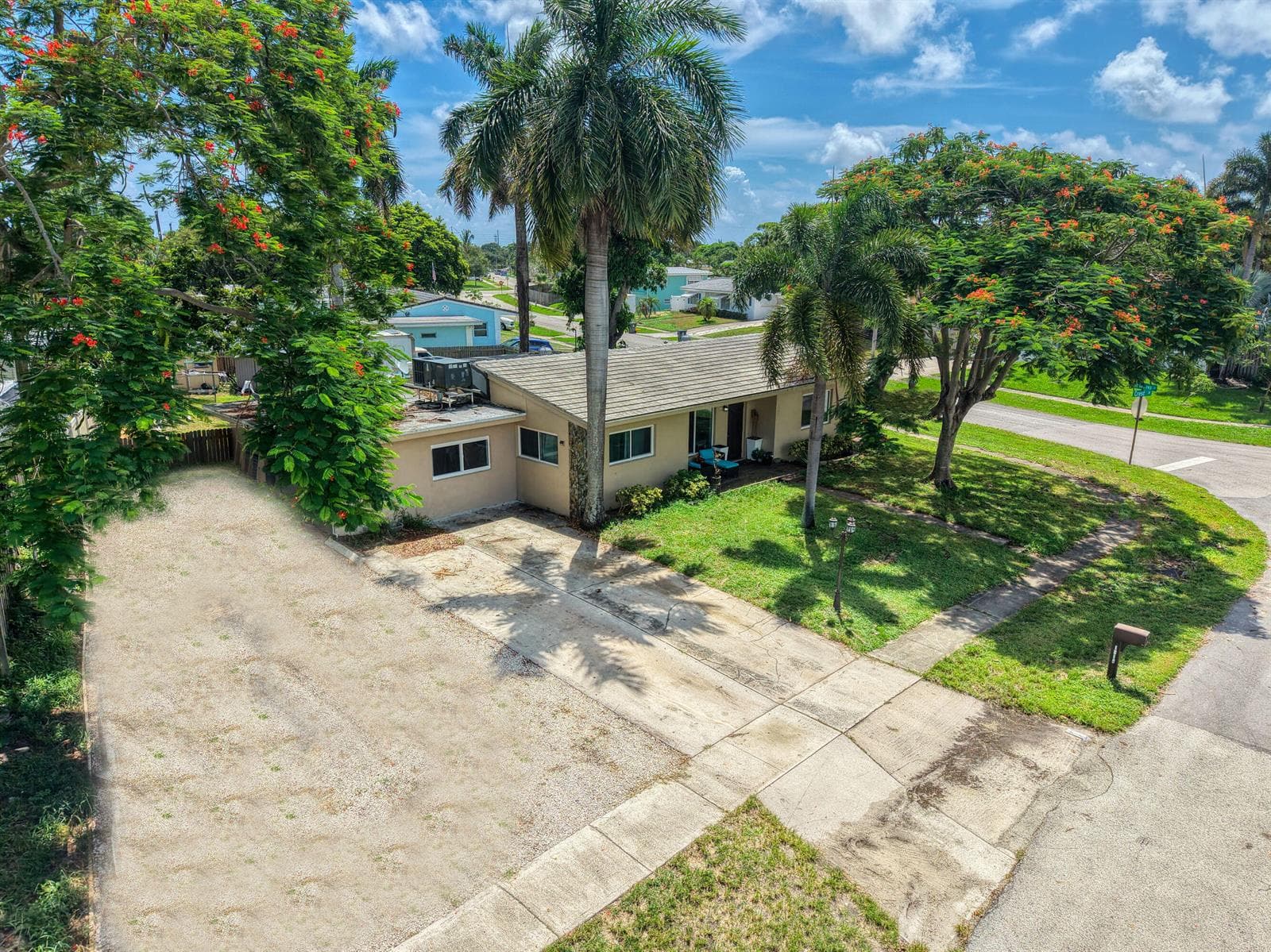 1510 CREST Drive, Lake Worth, FL 33461 photo 4