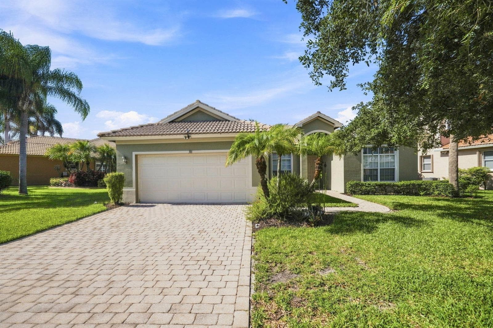 381 NW SHEFFIELD Circle, Port St. Lucie, FL 34983