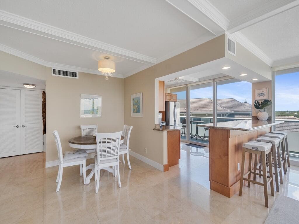 3554 OCEAN Drive # 501S, Vero Beach, FL 32963 photo 5