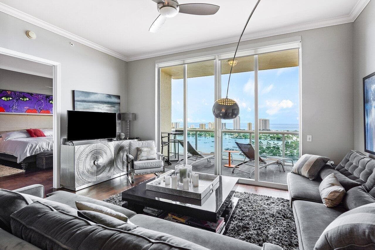 2640 Lake Shore Drive # 2609, Riviera Beach, FL 33404 photo 4