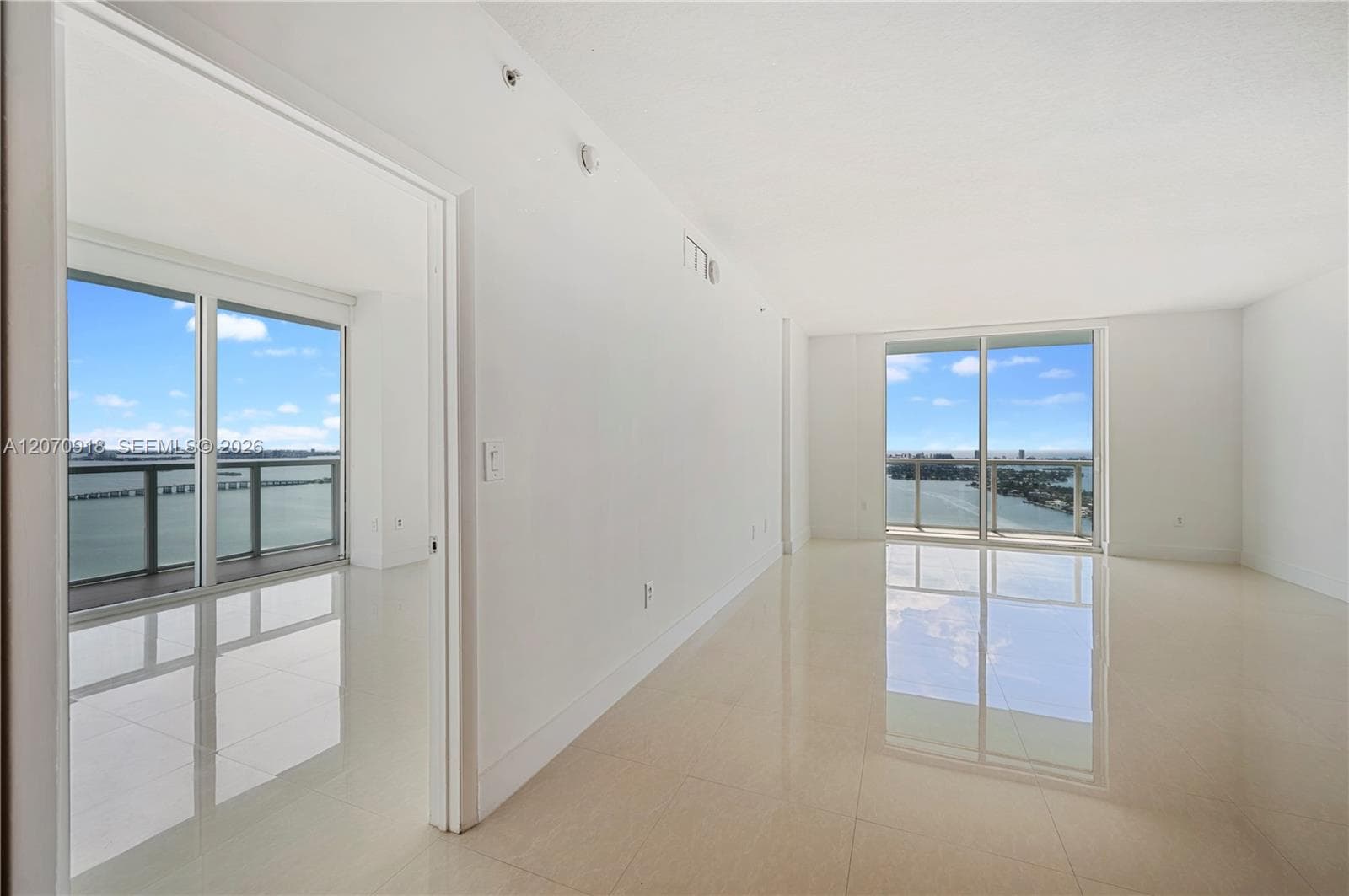 1900 N Bayshore Dr # 4302, Miami, FL 33132 photo 2