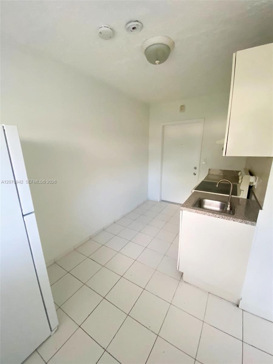 2612 Johnson St # 13, Hollywood, FL 33020 photo 3