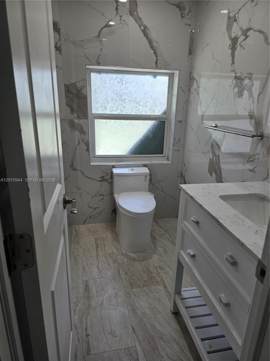 260 NE 118th Ter # 262, Miami, FL 33161 photo 2