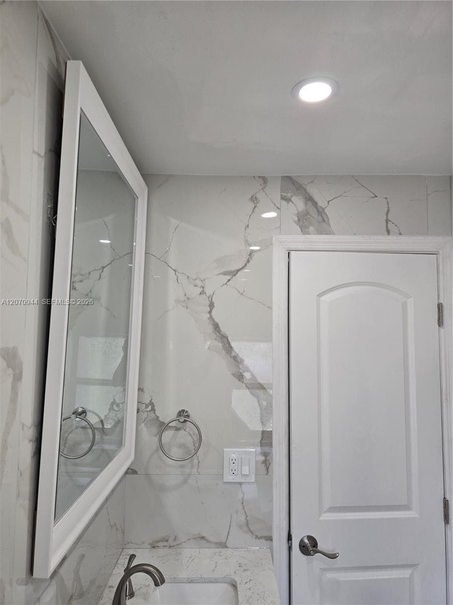 260 NE 118th Ter # 262, Miami, FL 33161 photo 3