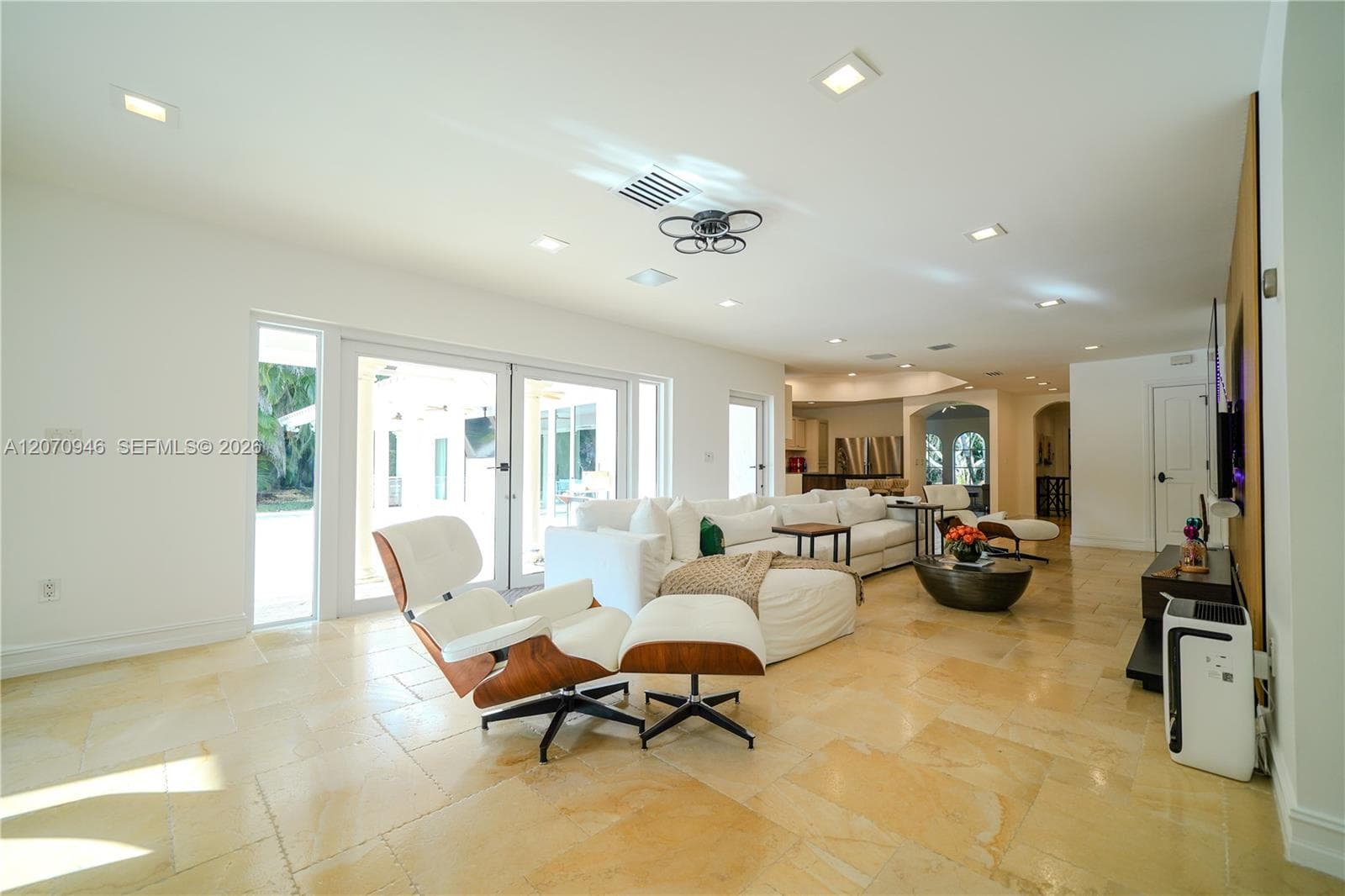 8134 Twin Lake Dr, Boca Raton, FL 33496 photo 5