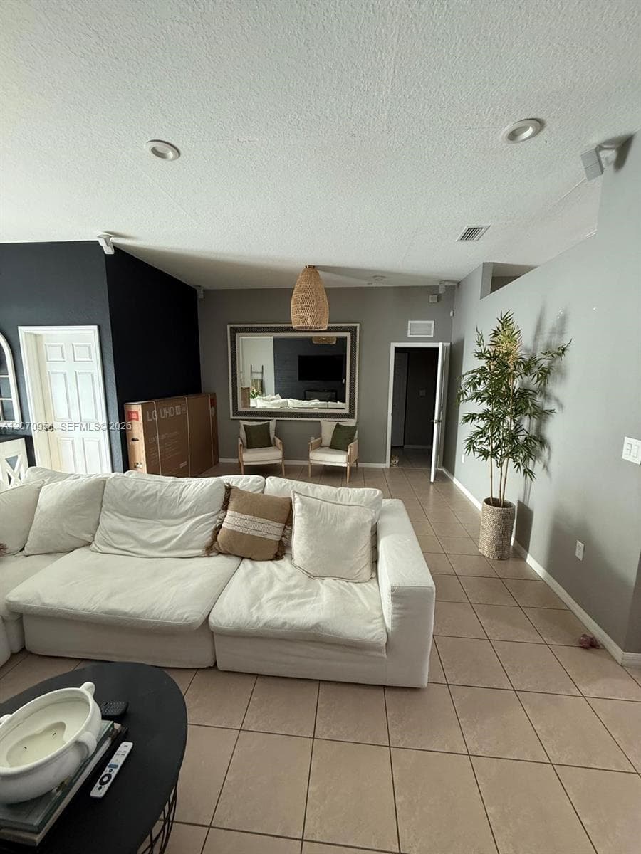 1825 SE 20th Rd, Homestead, FL 33035 photo 5
