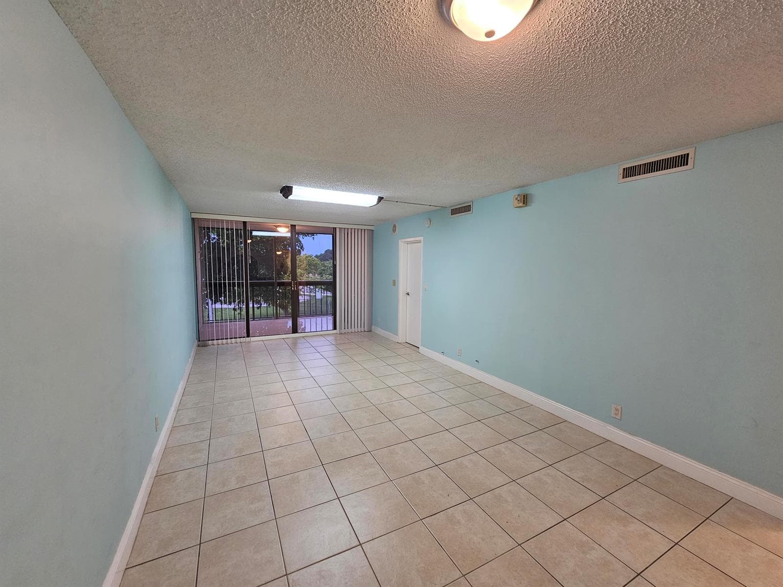 8441 Forest Hills Drive # 302, Coral Springs, FL 33065 photo 2
