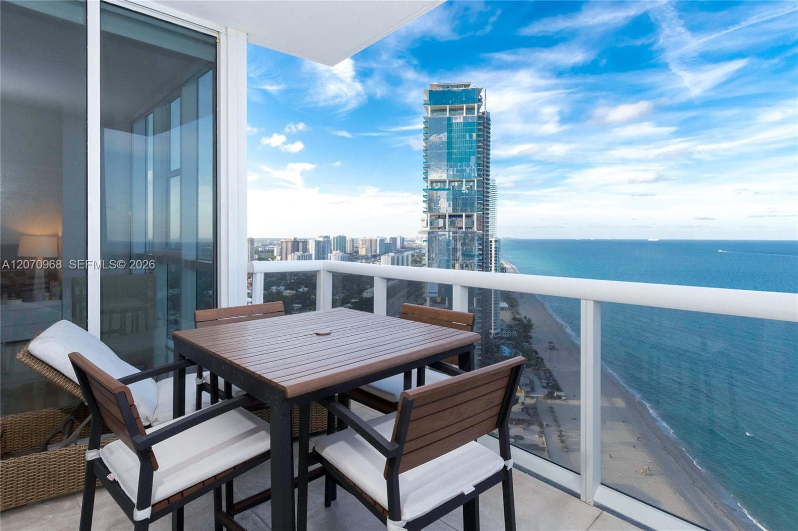 18201 Collins Ave # 4208, Sunny Isles Beach, FL 33160