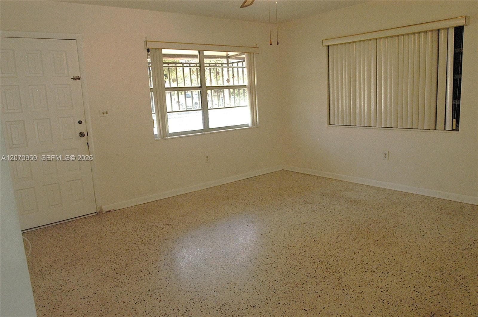 5715 SW 112th Ct, Miami, FL 33173 photo 4