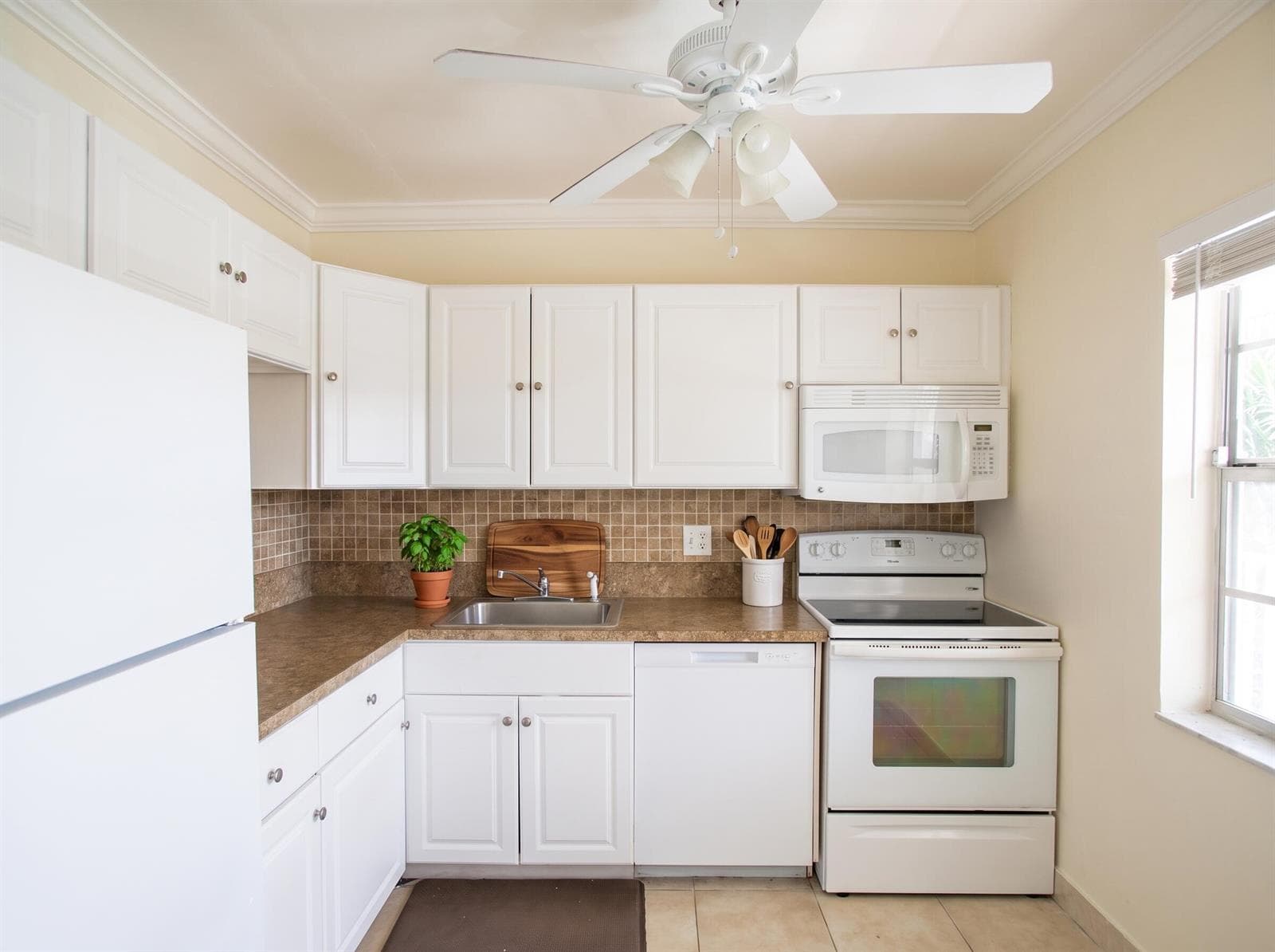 551 NW 80TH Avenue # 203, Margate, FL 33063