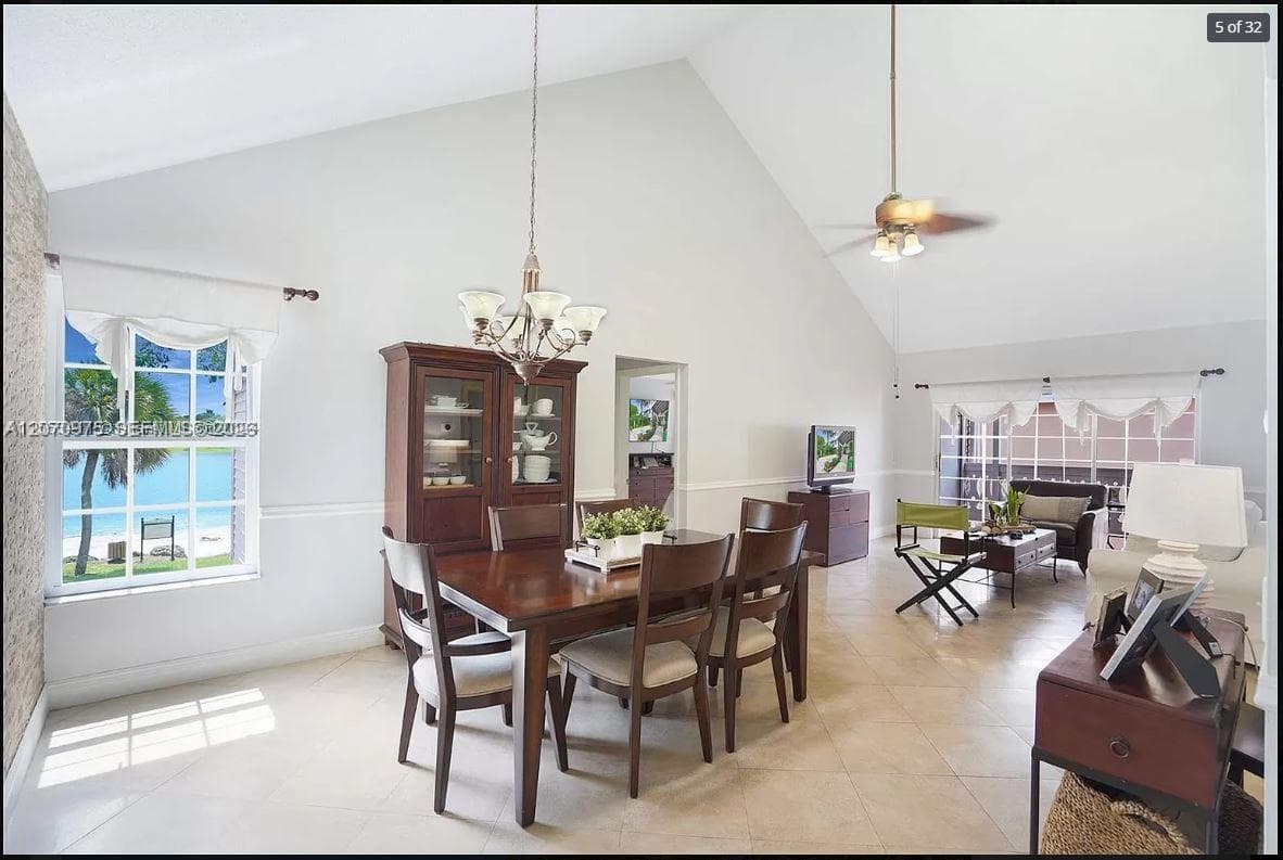 10521 Mahogany Key Cir # 207, Miami, FL 33196 photo 5