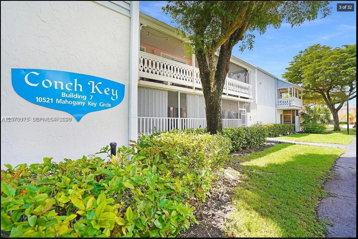 10521 Mahogany Key Cir # 207, Miami, FL 33196 photo 4