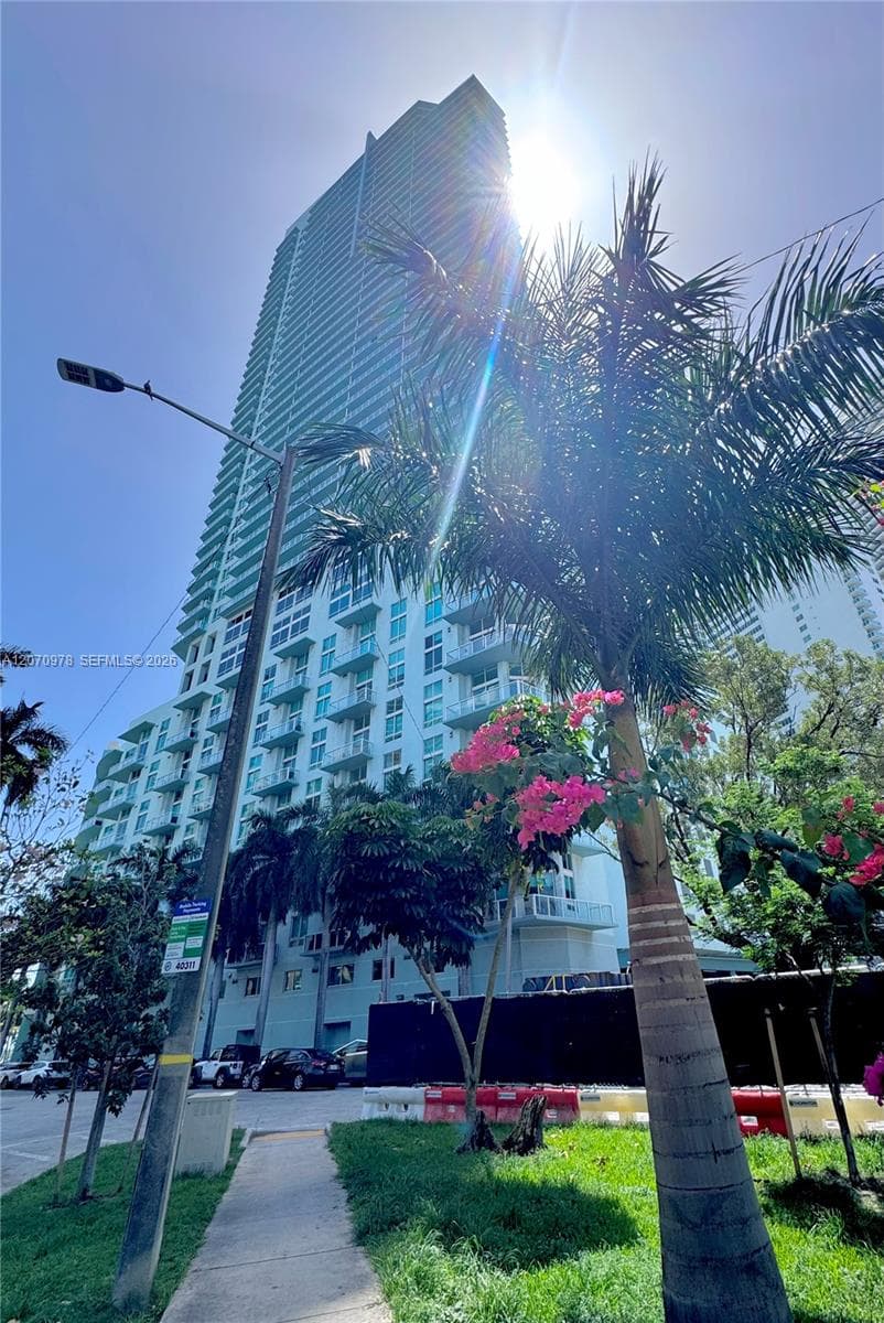 1900 N Bayshore Dr # 1807, Miami, FL 33132 photo 3