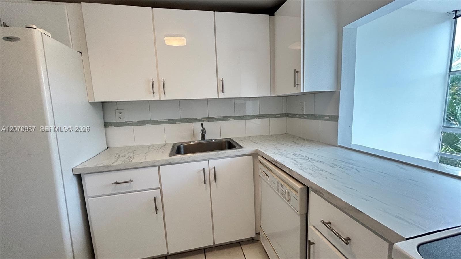 210 172nd St # 228, Sunny Isles Beach, FL 33160 photo 3