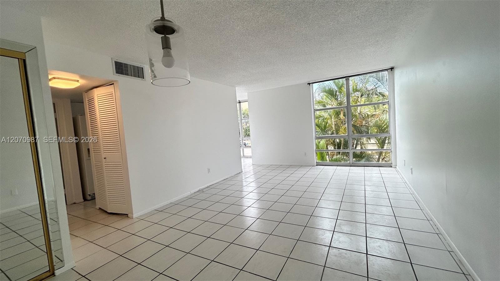 210 172nd St # 228, Sunny Isles Beach, FL 33160 photo 4